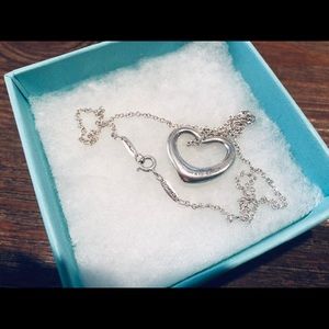 TIFFANY & CO. Elsa Peretti Open Heart Pendant